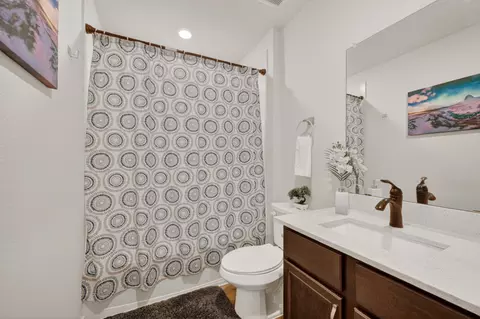 Bath - 6409 Waterfall Ln, Princeton, TX 75407 photo 2 of 2