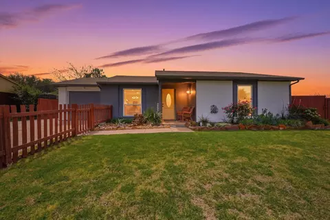 5700 Perrin St, The Colony, TX 75056