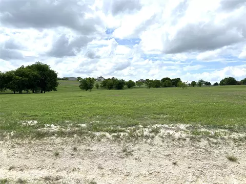 304 Torreon Dr, Fort Worth, TX 76108