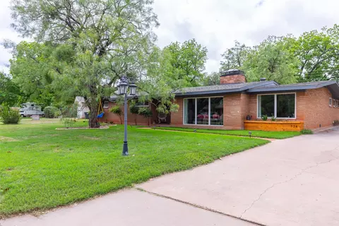 734 Westwood Dr, Abilene, TX 79603