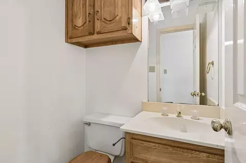 Bath - 1714 Blain Dr, Rowlett, TX 75088 photo 3 of 4
