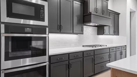 Kitchen - 1908 Vantage Dr, Rockwall, TX 75087 photo 2 of 4