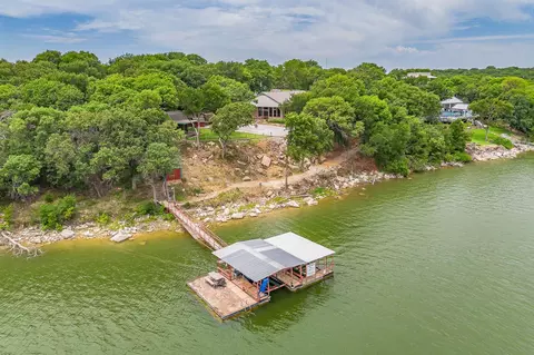 491 Cozy Cove Ct, Chico, TX 76431