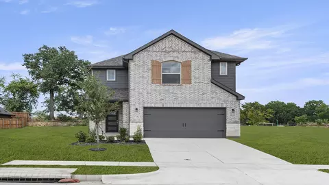 1752 Edgeway Dr, Aubrey, TX 76227