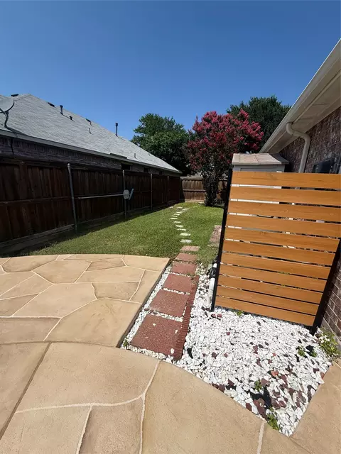 Exterior - 10109 Bent Tree Dr, Rowlett, TX 75089 photo 9 of 12