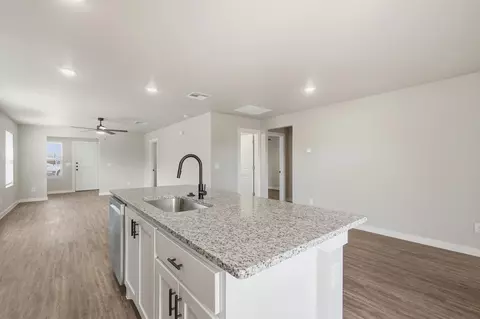 411 Colorado St, Abilene, TX 79601 photo 4