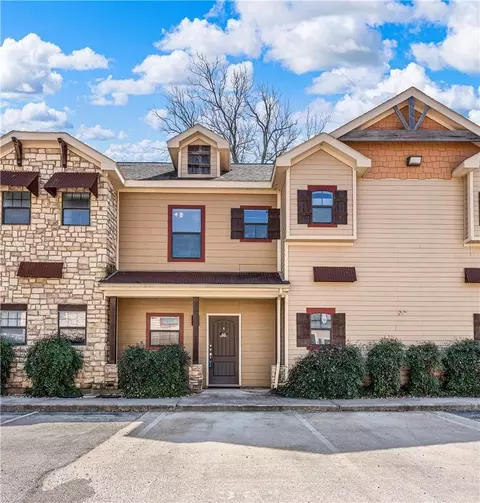 2410 S 2nd St #841, Waco, TX 76706