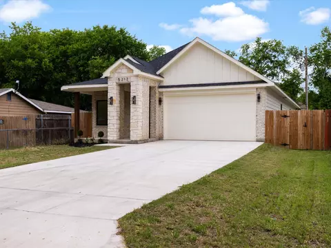 5212 Crowley St, Sansom Park, TX 76114