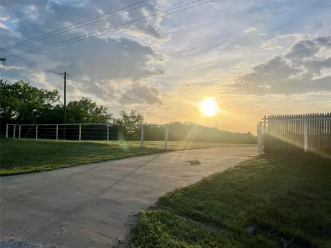 17849 N State Highway 16, Graford, TX 76449