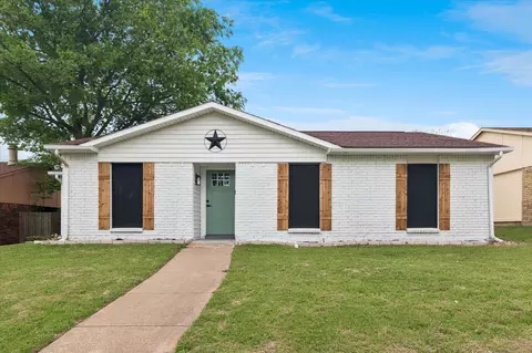 7426 Cloverglen Dr, Dallas, TX 75249