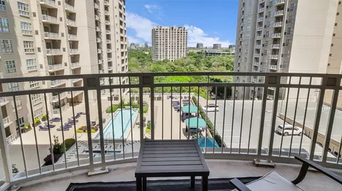 3225 Turtle Creek Blvd #917, Dallas, TX 75219