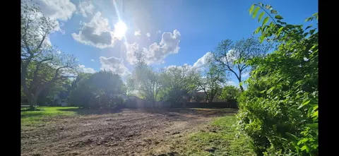 9931 Losa Dr, Dallas, TX 75218