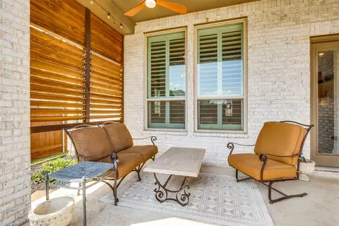 Exterior - 1412 Eclipse Rd, Aubrey, TX 76227 photo 4 of 8