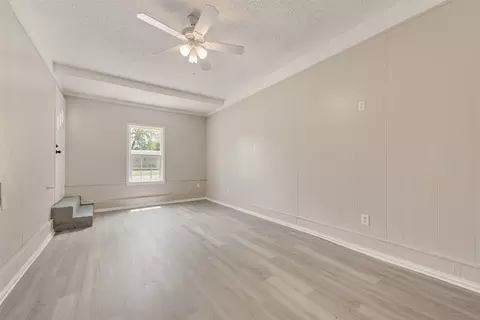 Living - 205 E 7th St, Kaufman, TX 75142 photo 6 of 6