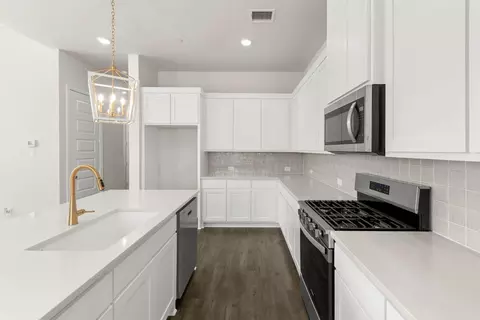 Kitchen - 4437 Flowerpot Dr, Prosper, TX 75078 photo 5 of 5