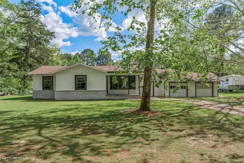 5725 Harper Rd, Keithville, LA 71047