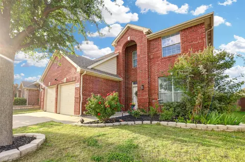 3225 Chesington Dr, Fort Worth, TX 76137
