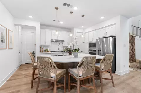 8220 Legacy Trl, Mckinney, TX 75071