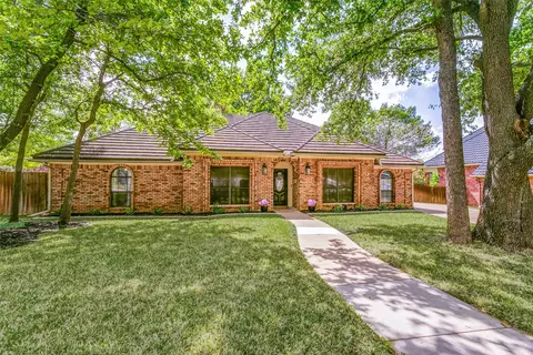 3914 Ambleside Dr, Colleyville, TX 76034