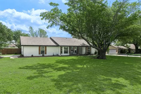 425 N Pearson Ln, Keller, TX 76248