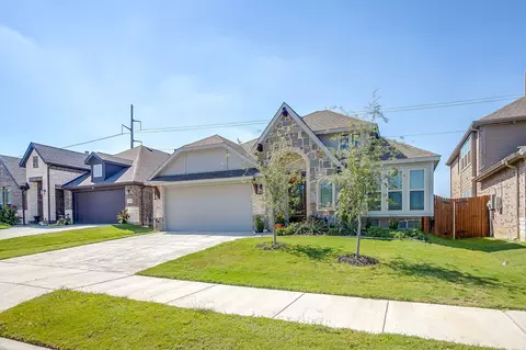 833 Godley Rd, Godley, TX 76044
