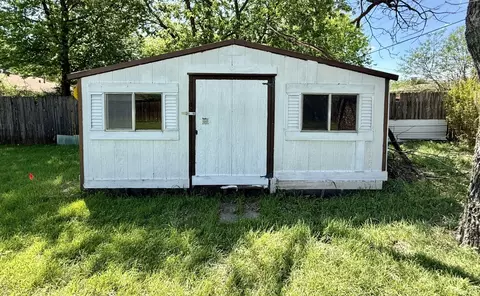 Other - 1114 Davis St, Cleburne, TX 76033 photo 4 of 5
