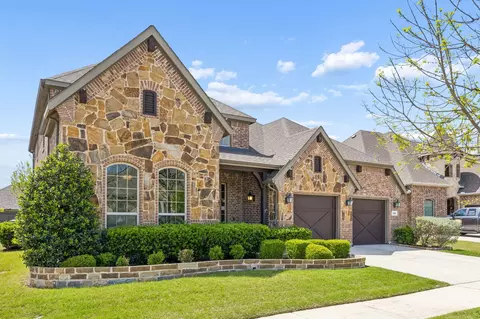 748 Sandbox Dr, Aubrey, TX 76227