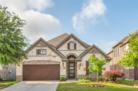 8042 Acoma Ln, Dallas, TX 75252