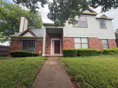 320 W Williams St, Cedar Hill, TX 75104