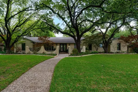 6950 Mossvine Dr, Dallas, TX 75254