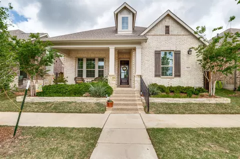 4810 Emerald Grv, Arlington, TX 76005
