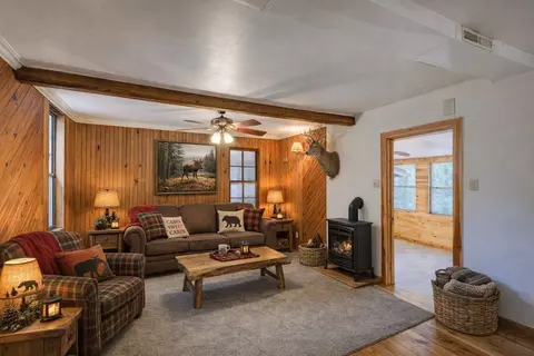 Living - 1267 Johnson Rd, Doyline, LA 71023 photo 1 of 3