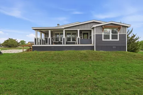 7113 Private Road 1182, Leonard, TX 75452