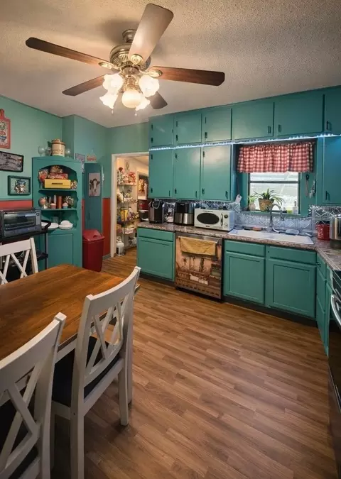 1271 Central Ave, Newark, TX 76071