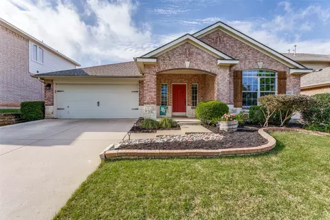 4808 Grinstein Dr, Fort Worth, TX 76244