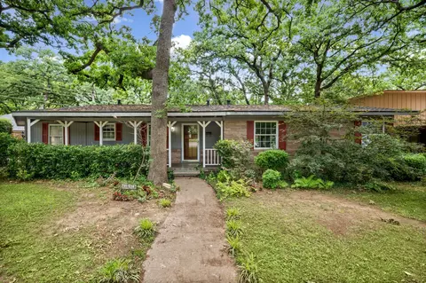 1311 W Lavender Ln, Arlington, TX 76013