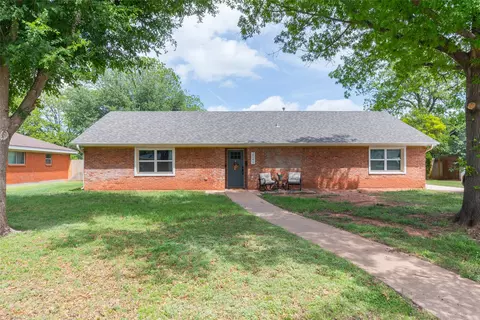 2049 Post Oak Rd, Abilene, TX 79605