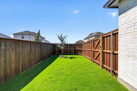 Exterior - 1653 Cornwall Ave, Haslet, TX 76052 photo 2 of 2