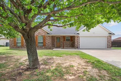 222 Ashley St, Alvord, TX 76225
