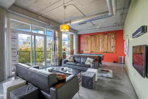 1001 Belleview St #308, Dallas, TX 75215