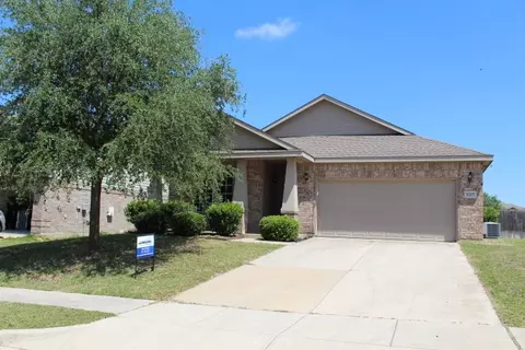 1227 Eagles Nest Trl, Krum, TX 76249