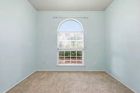 Other - 6421 Peak View Ct, Midlothian, TX 76065 photo 4 of 4