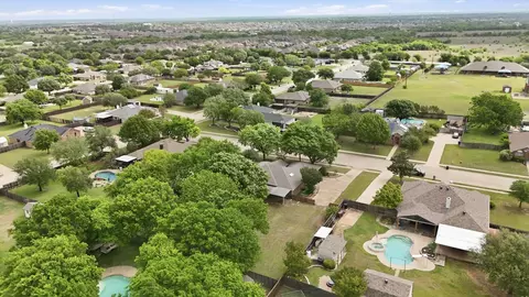 View/Area - 6421 Peak View Ct, Midlothian, TX 76065 photo 2 of 4