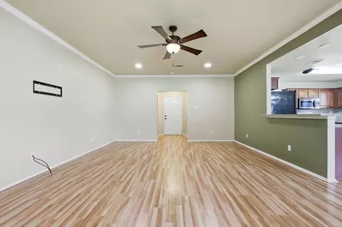 Living - 6421 Peak View Ct, Midlothian, TX 76065 photo 7 of 7