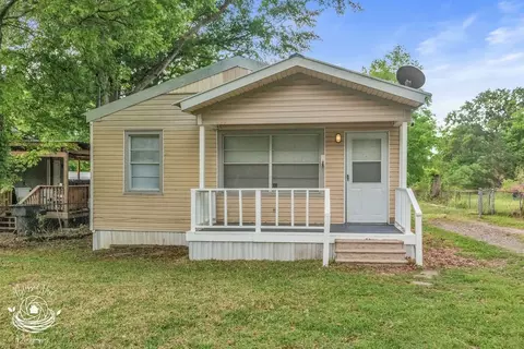 921 Pine Hill Rd, Shreveport, LA 71107