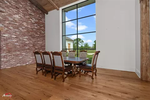 Dining - 236 Sam Willen Dr, Benton, LA 71006 photo 1 of 1