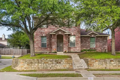 3310 Heavenly Way, Dallas, TX 75237