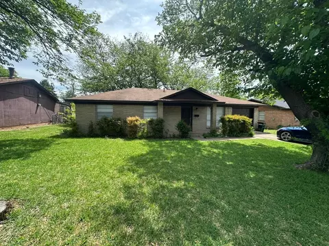 314 W Shaw St, Duncanville, TX 75137