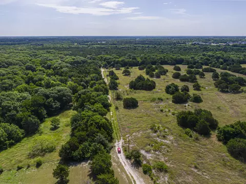 000 Tar Rd, Cedar Hill, TX 75104