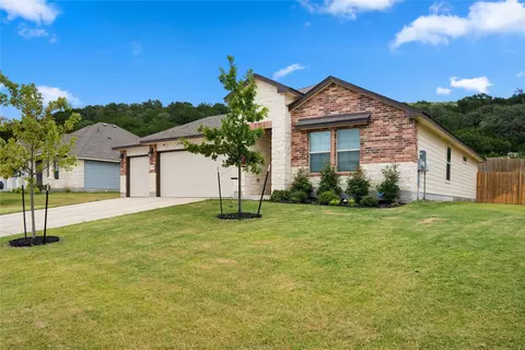 204 Bobby Lou Ln, Copperas Cove, TX 76522